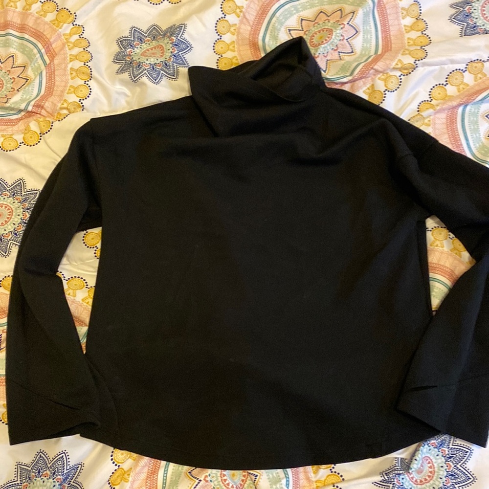 Buffbunny sweater